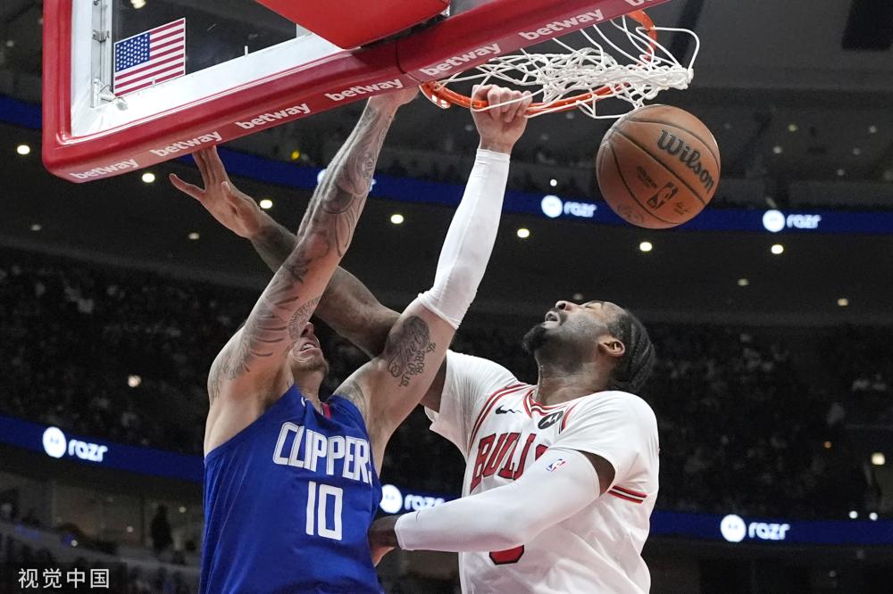 精准长传直 精准长传直